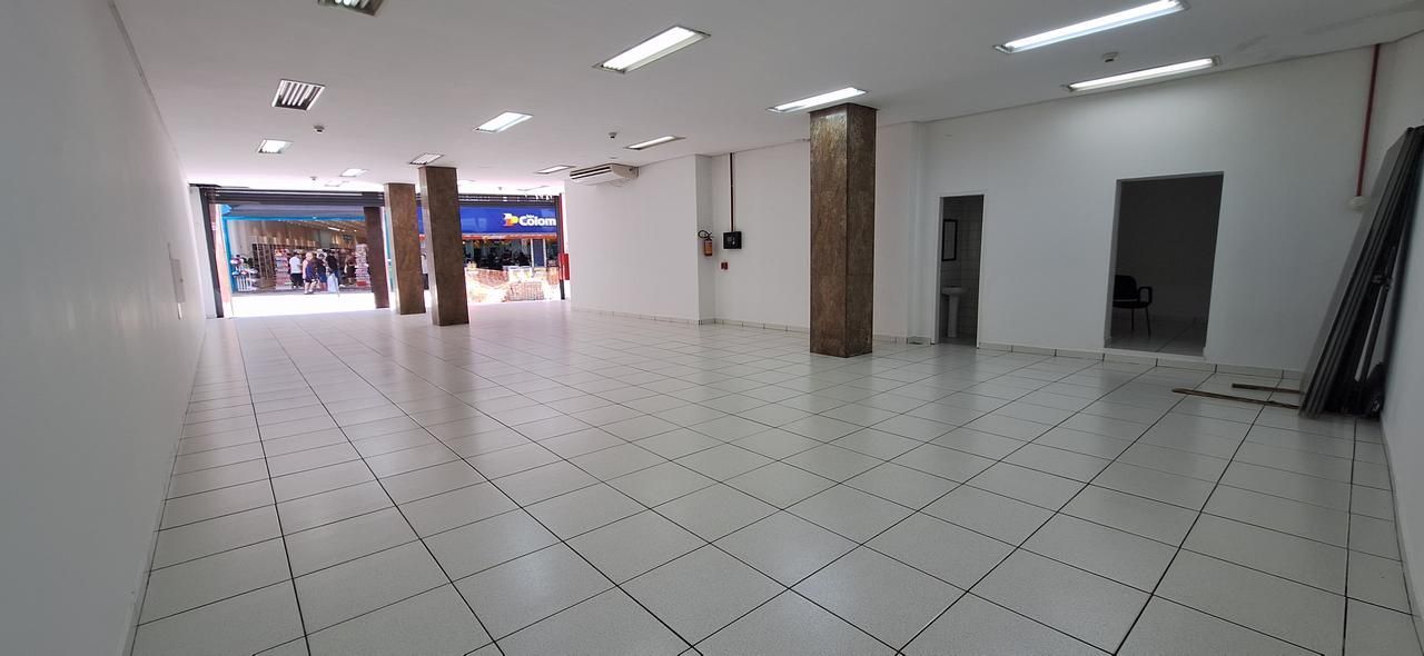Loja-Salão para alugar, 1m² - Foto 3