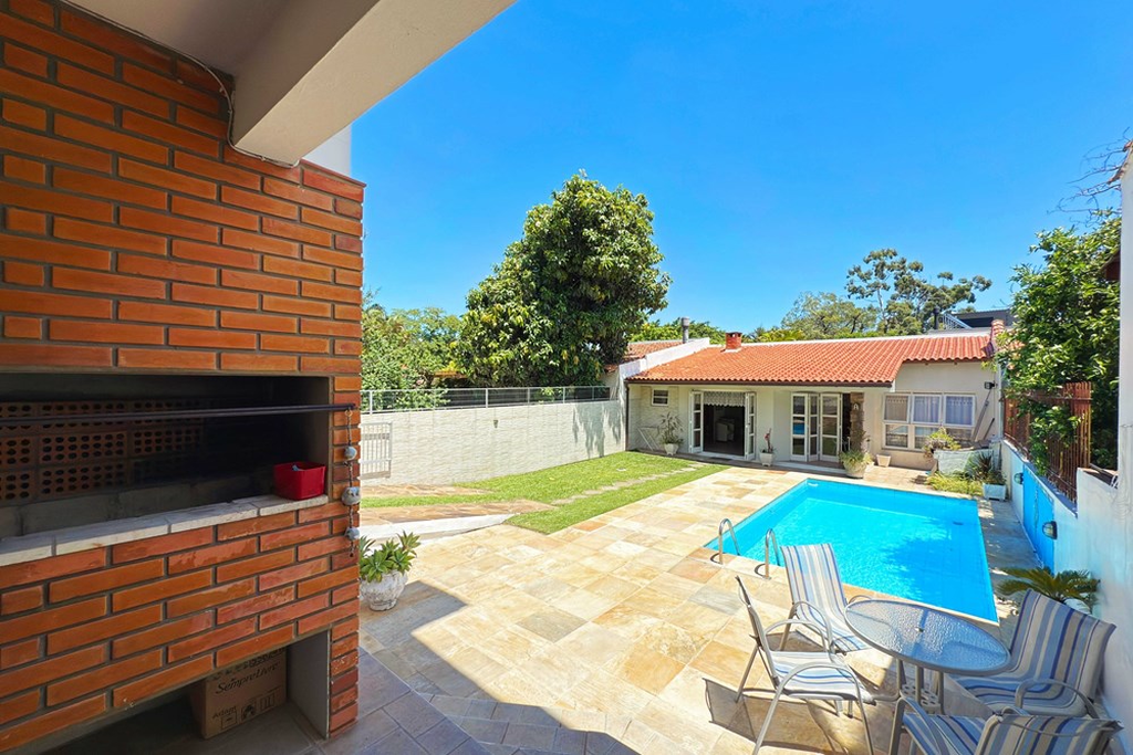 Casa, 4 quartos, 281 m² - Foto 2