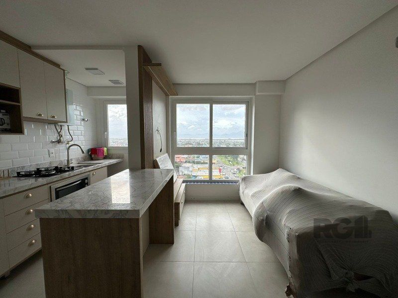 Apartamento à venda com 2 quartos, 70m² - Foto 1