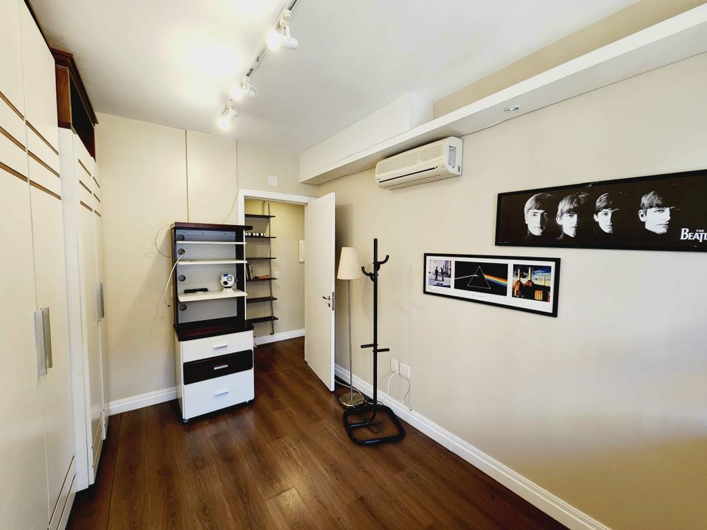 Casa, 4 quartos, 285 m² - Foto 46