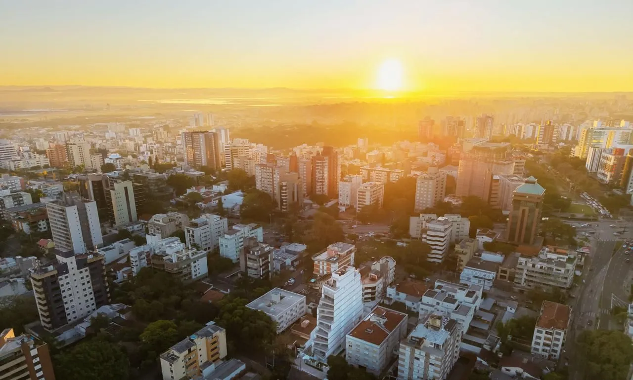 ✨🏙️ DUPLEX FRONTAL – 7º ANDAR NOS ALTOS DA CARLOS VON KOSERITZ ✨