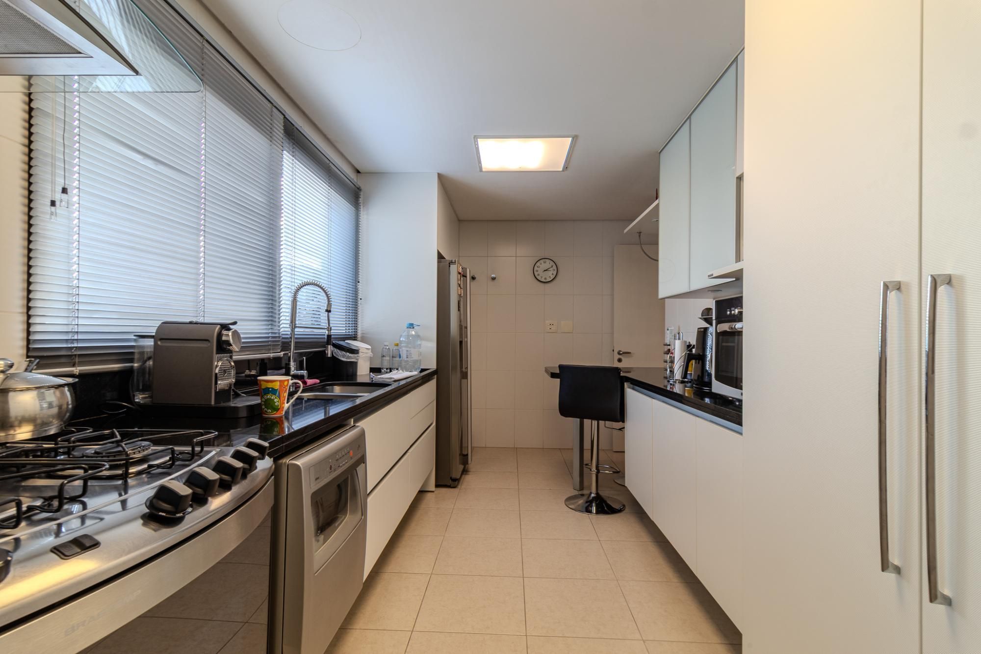 Apartamento, 3 quartos, 218 m² - Foto 29