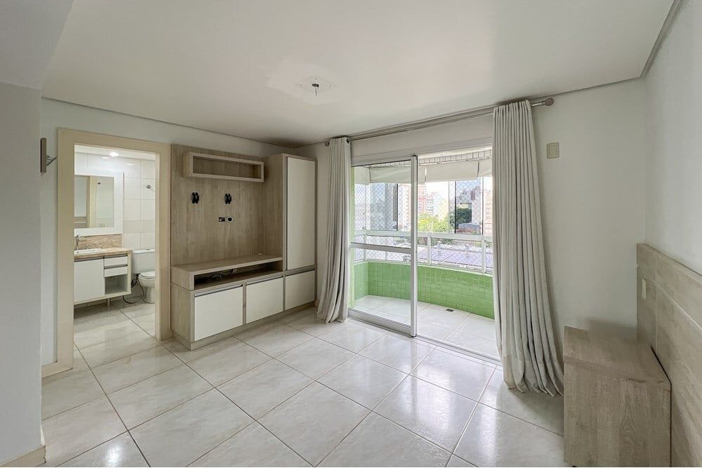 Apartamento à venda com 3 quartos, 145m² - Foto 50