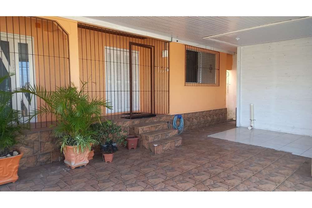 Casa à venda com 8 quartos, 351m² - Foto 7