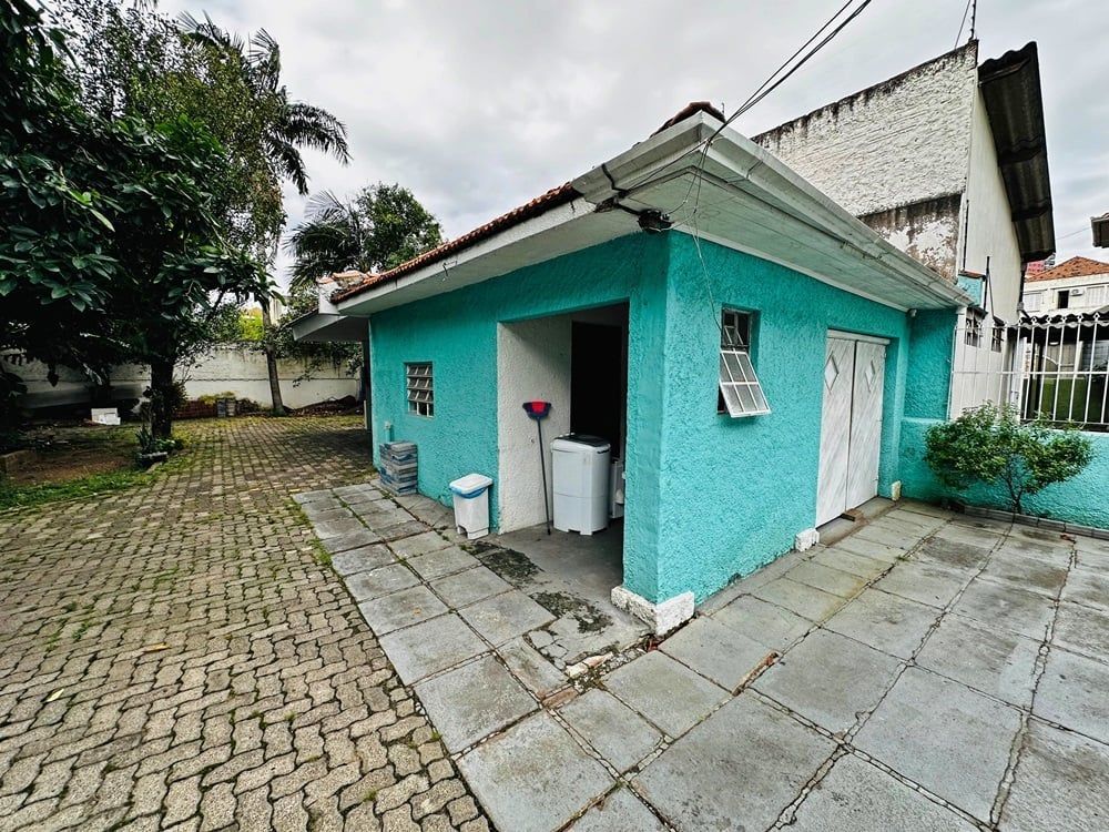Casa à venda com 4 quartos, 279m² - Foto 5