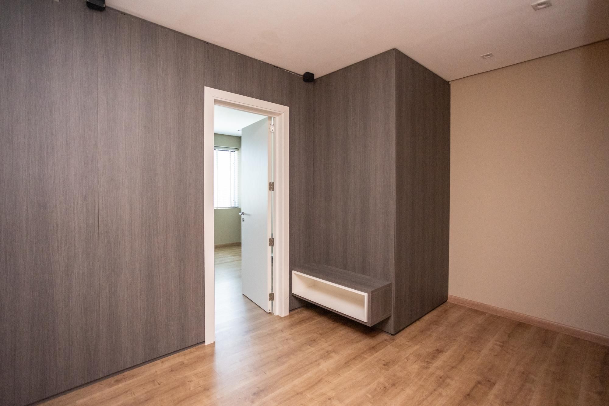 Conjunto Comercial-Sala para alugar com 1 quarto, 51m² - Foto 9