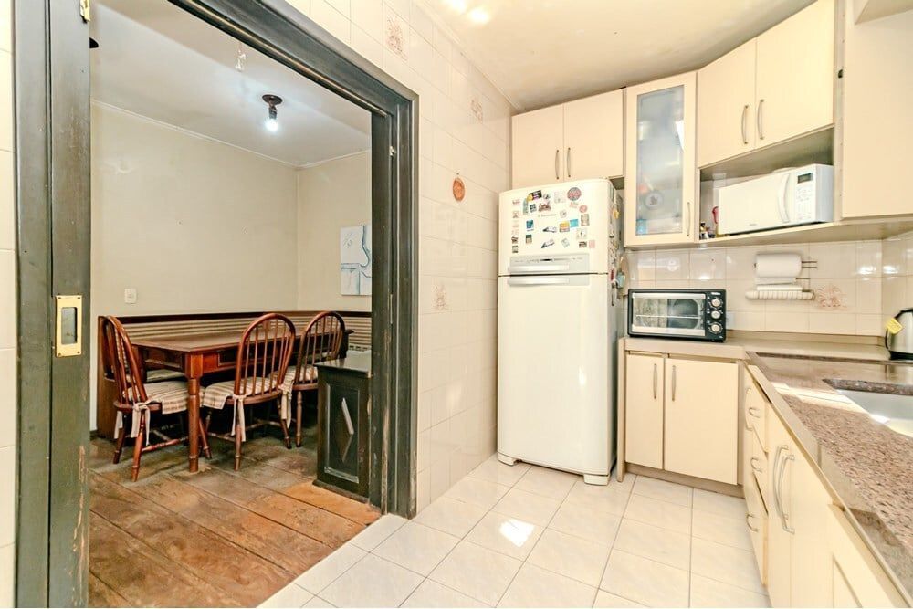 Casa à venda com 3 quartos, 300m² - Foto 10