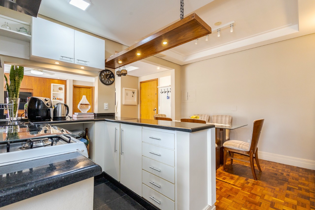 Apartamento à venda com 2 quartos, 106m² - Foto 25