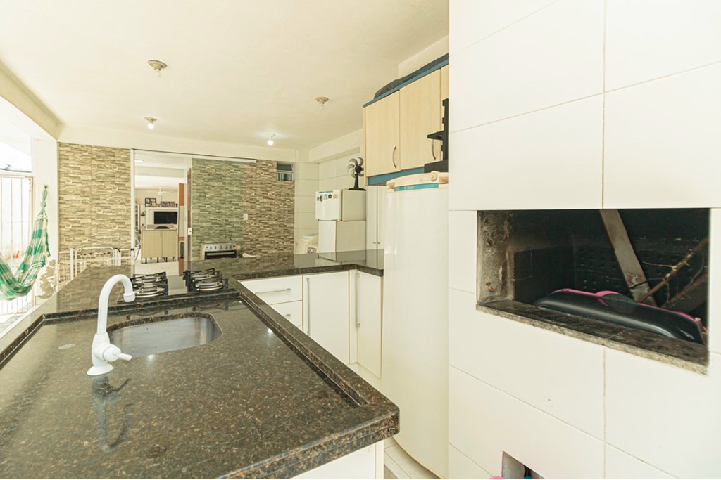 Casa à venda com 3 quartos, 178m² - Foto 12