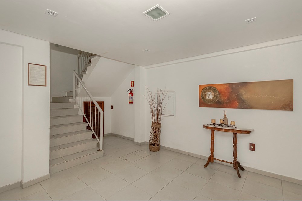 Cobertura à venda com 3 quartos, 246m² - Foto 6
