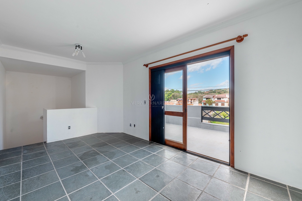 Casa à venda com 3 quartos, 239m² - Foto 9