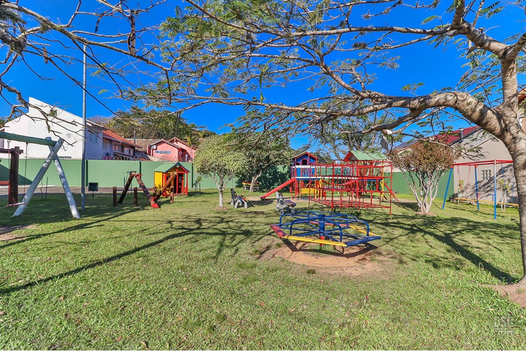 Casa de Condomínio à venda com 3 quartos, 131m² - Foto 13