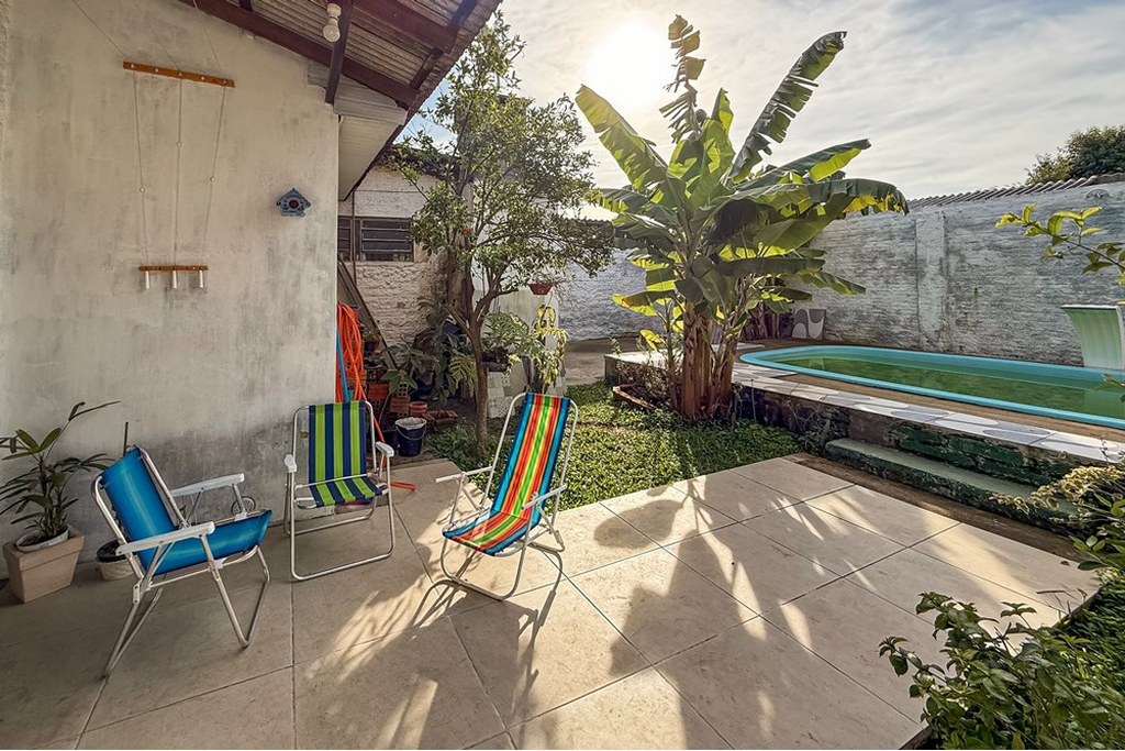 Casa à venda com 6 quartos, 285m² - Foto 23
