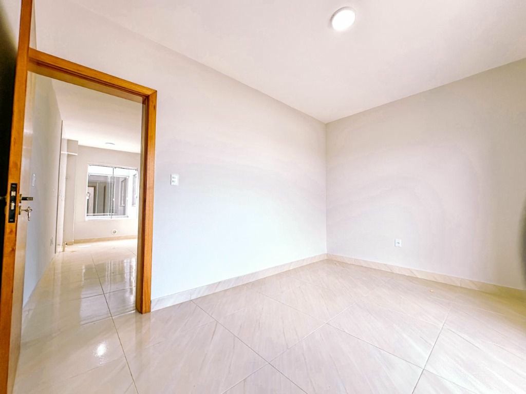 Apartamento à venda com 1 quarto, 37m² - Foto 4