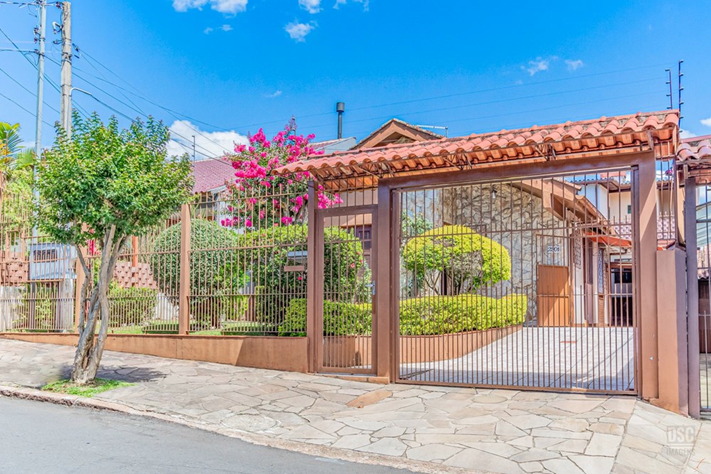 Casa, 5 quartos, 132 m² - Foto 3