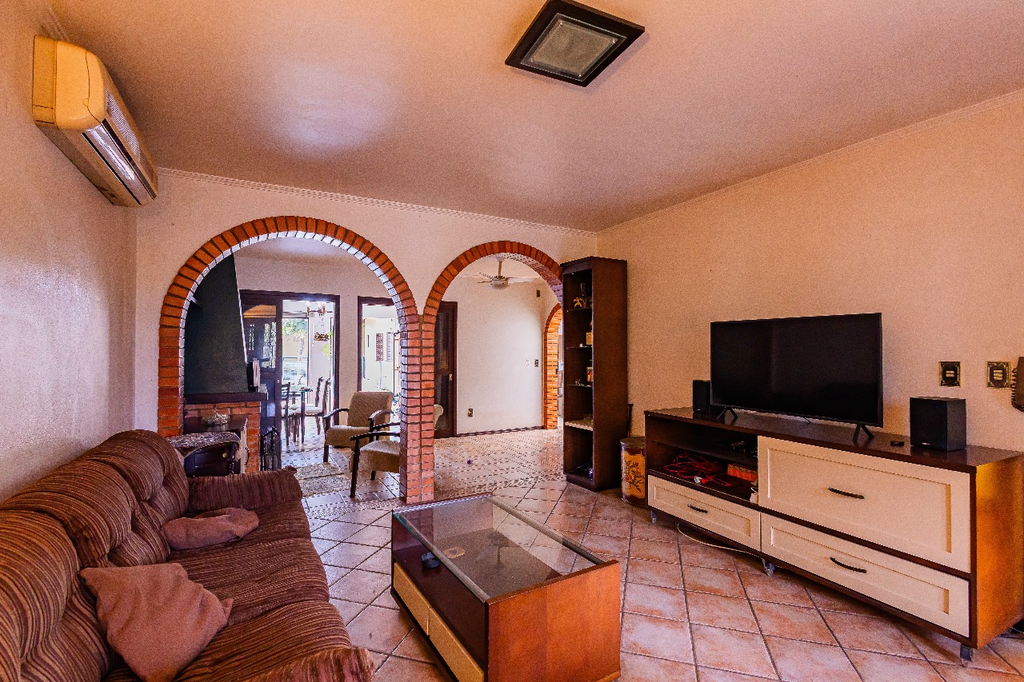 Casa à venda com 3 quartos, 174m² - Foto 3