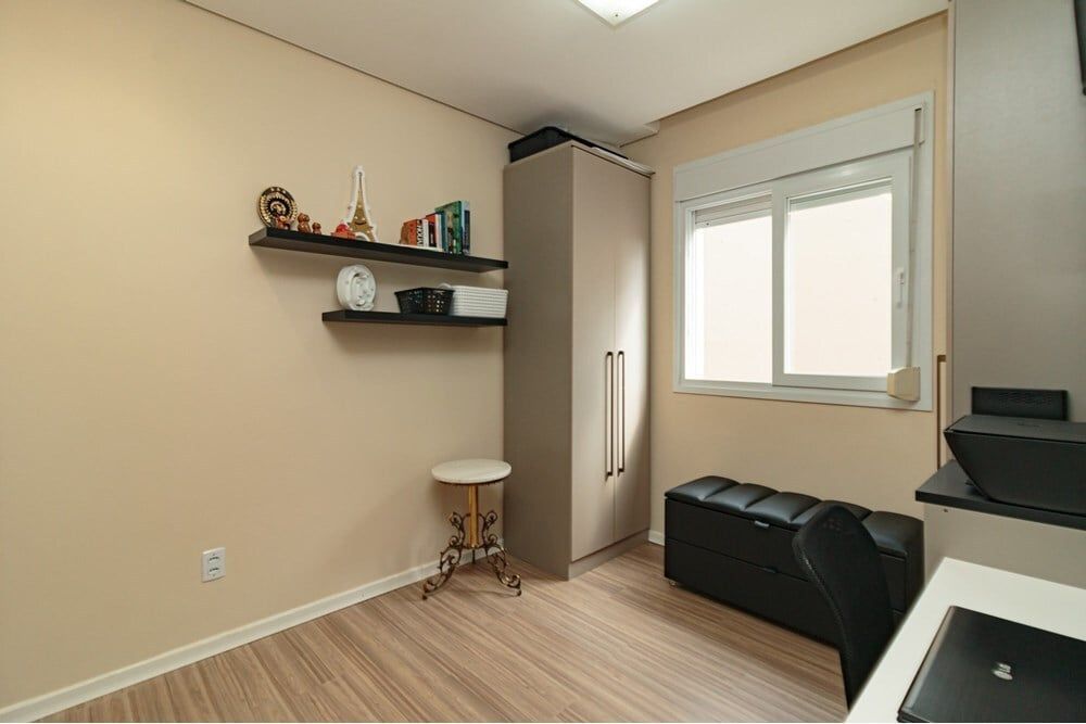 Apartamento à venda com 2 quartos, 75m² - Foto 9