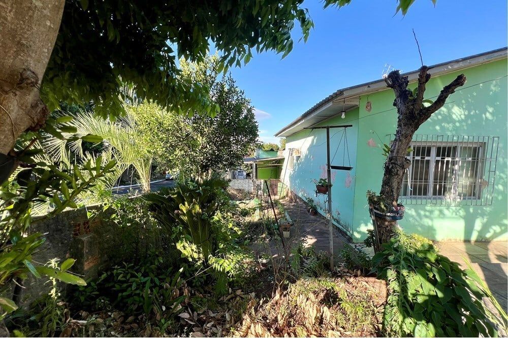 Casa à venda com 2 quartos, 167m² - Foto 3