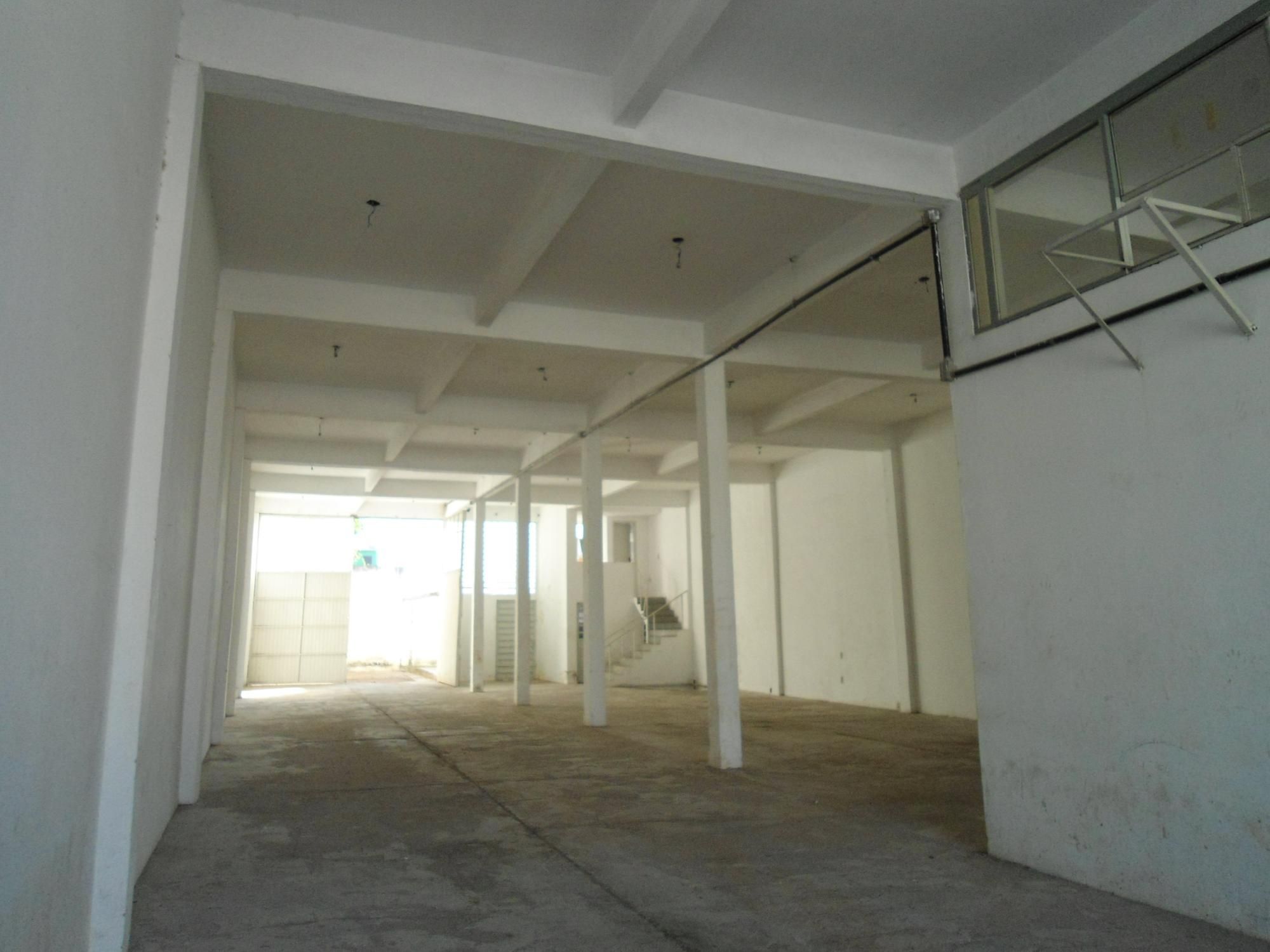 Depósito-Galpão, 698 m² - Foto 2