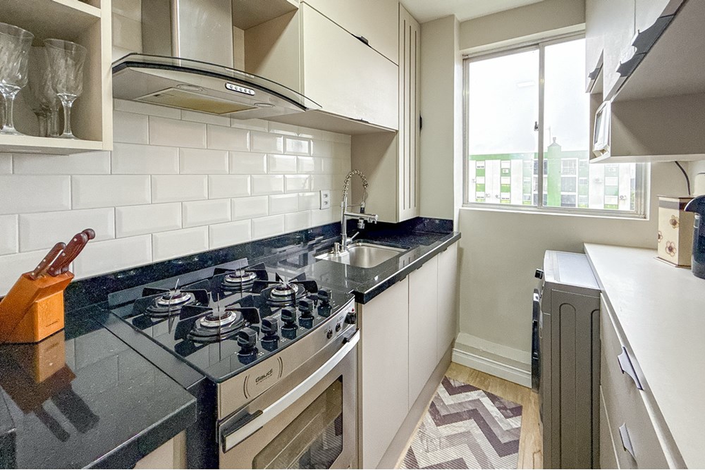 Apartamento à venda com 2 quartos, 52m² - Foto 29