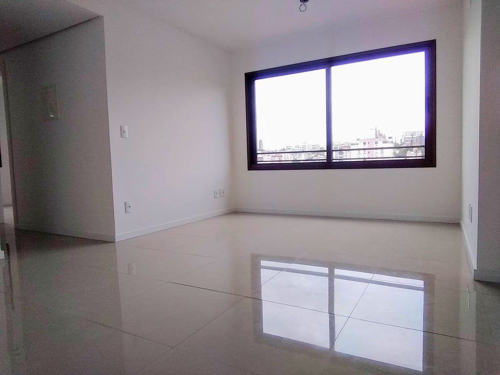 Apartamento à venda com 2 quartos, 58m² - Foto 2