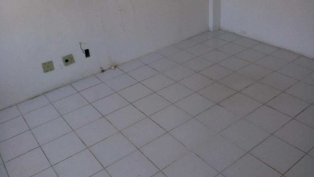 Depósito-Galpão, 26 m² - Foto 2