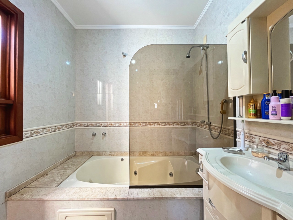 Casa, 3 quartos, 211 m² - Foto 38