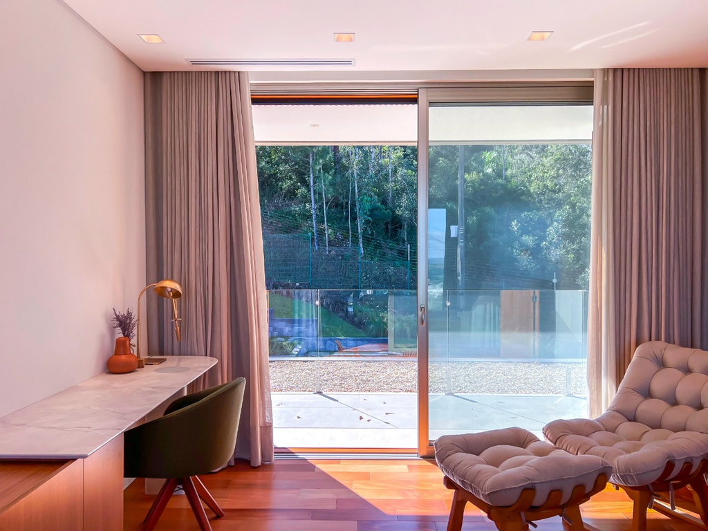 Casa de Condomínio à venda com 4 quartos, 586m² - Foto 10