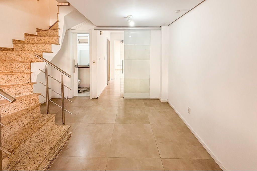 Casa à venda com 2 quartos, 66m² - Foto 26
