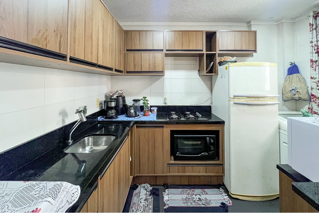 Apartamento à venda com 2 quartos, 44m² - Foto 20