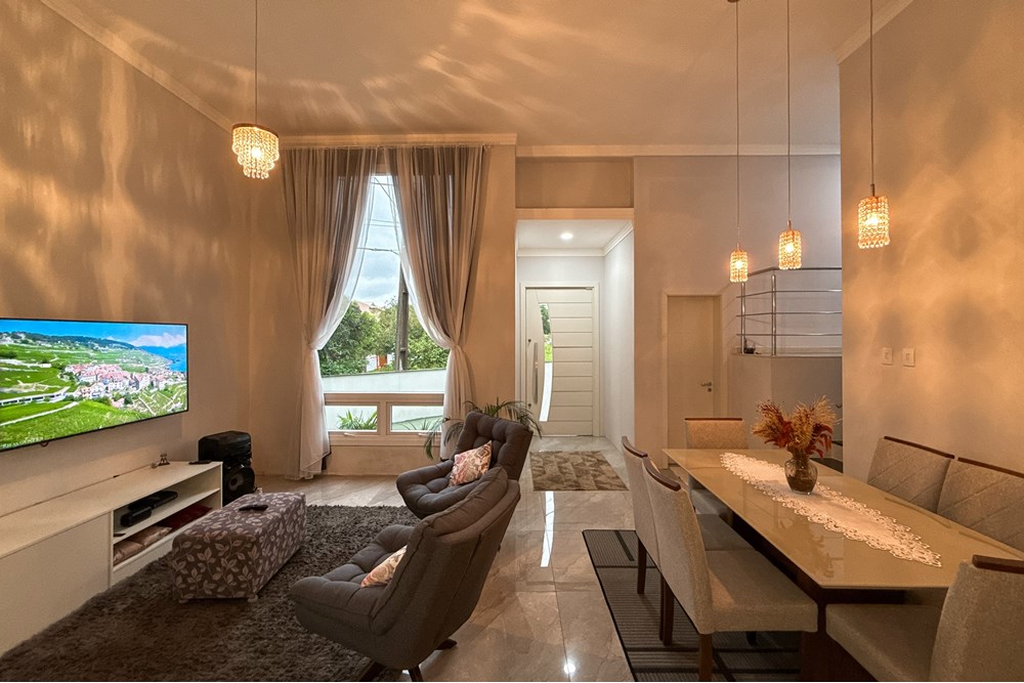 Casa à venda com 5 quartos, 194m² - Foto 8
