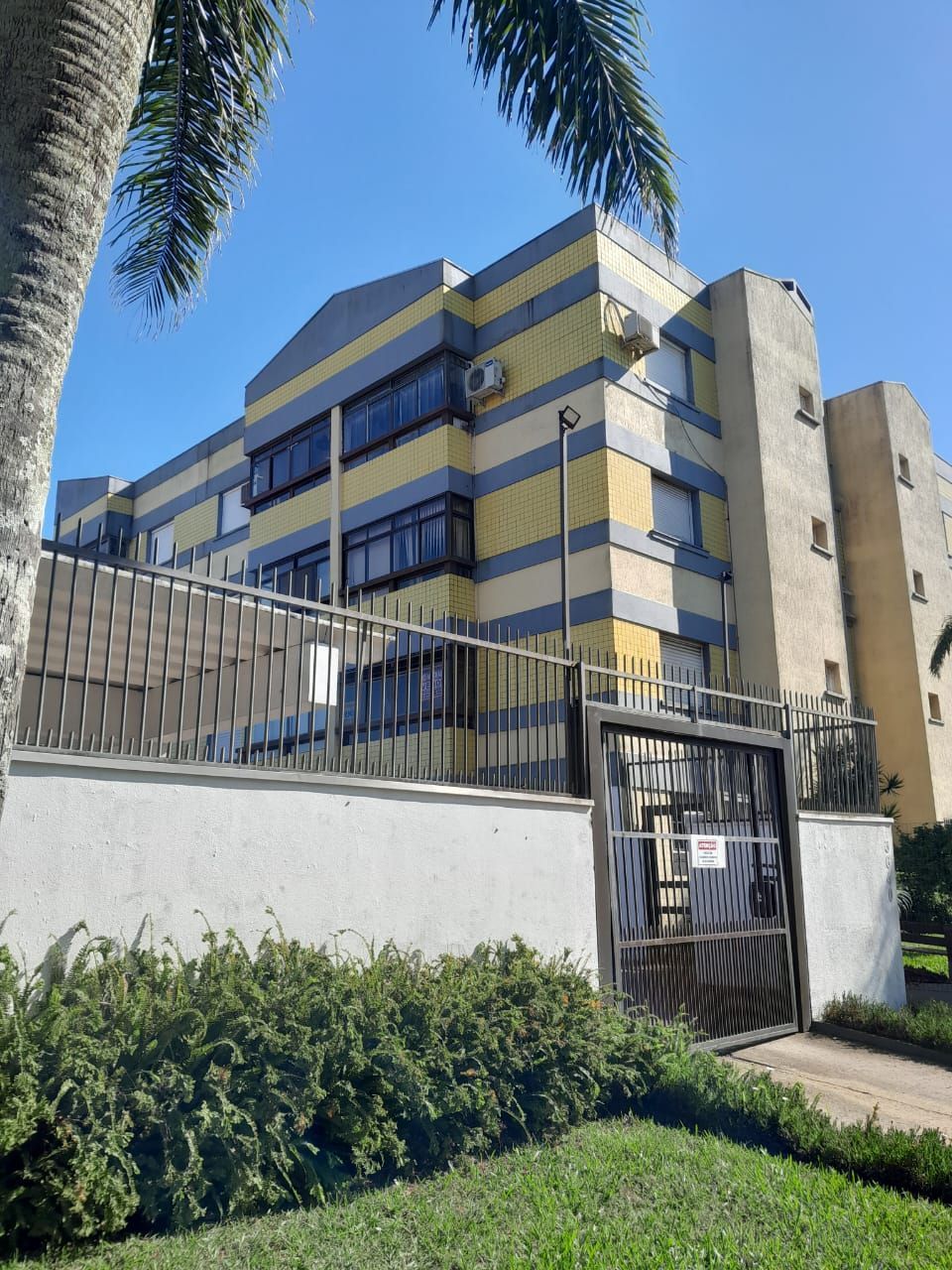 🌊✨ EXCELENTE APARTAMENTO EM CAPÃO NOVO – CONDOMÍNIO RESIDENCE MONT SERRAT ✨🌊