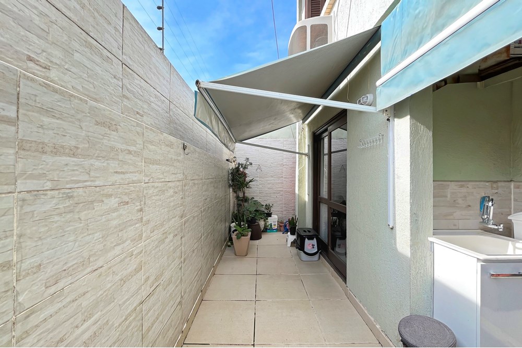 Casa de Condomínio à venda com 2 quartos, 100m² - Foto 12