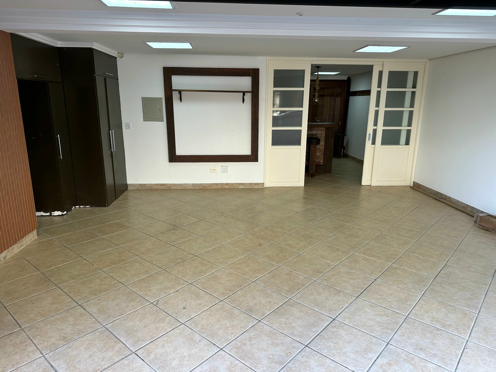 Casa à venda com 3 quartos, 313m² - Foto 28