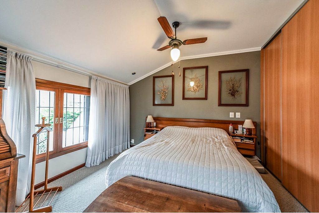 Casa de Condomínio à venda com 4 quartos, 241m² - Foto 14