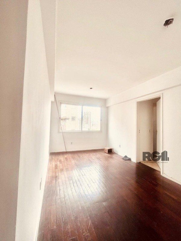 Apartamento para alugar com 2 quartos, 76m² - Foto 12