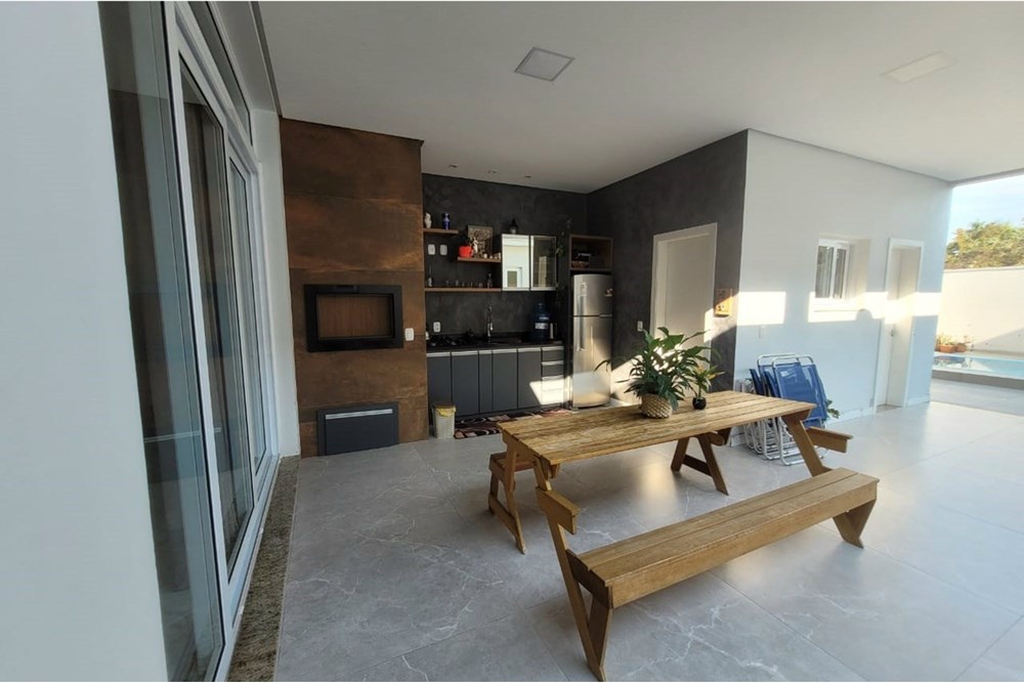 Casa à venda com 4 quartos, 326m² - Foto 20