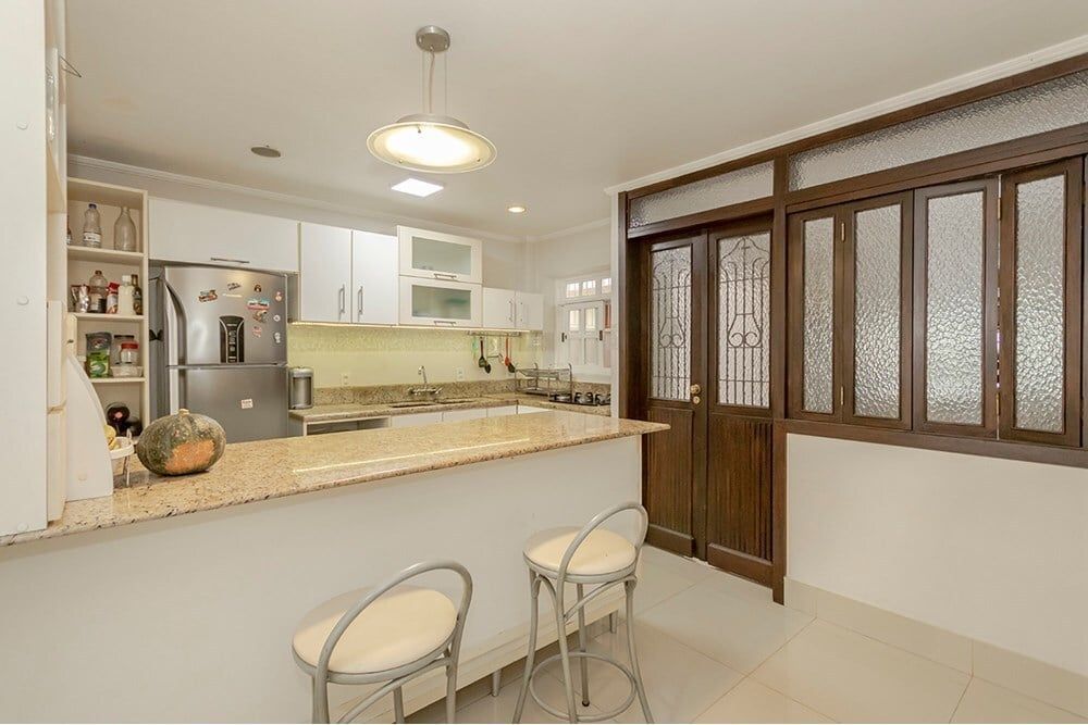 Casa à venda com 3 quartos, 350m² - Foto 38