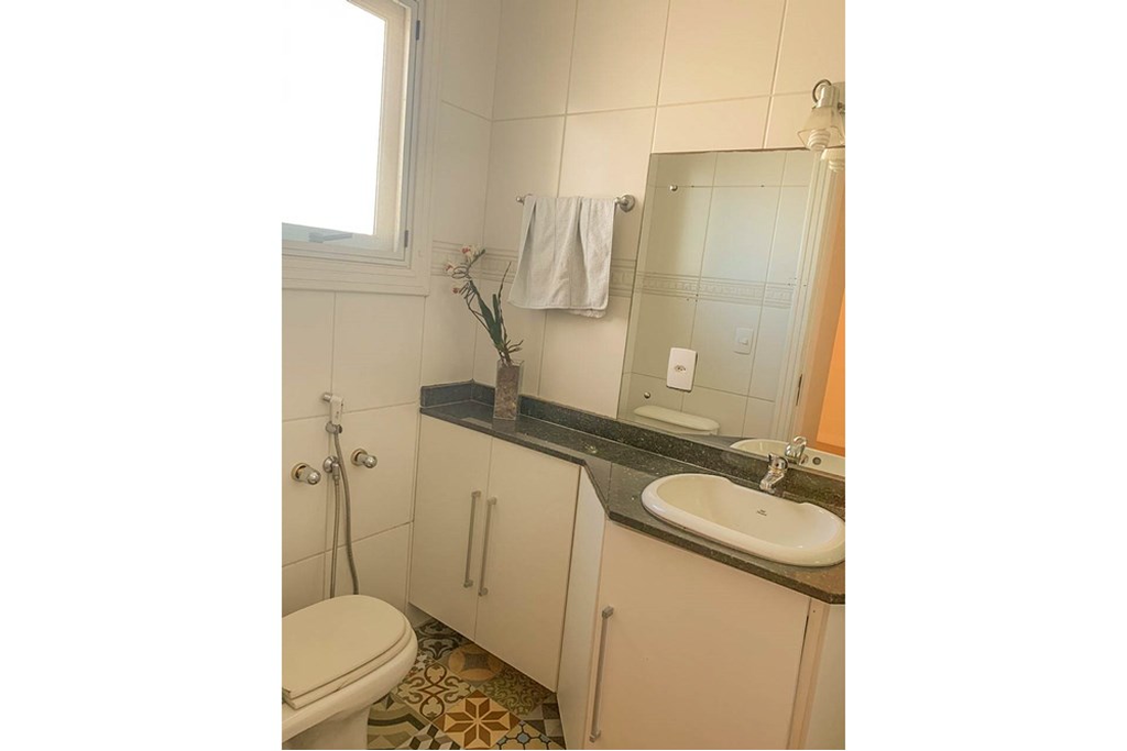 Casa de Condomínio à venda com 3 quartos, 213m² - Foto 3