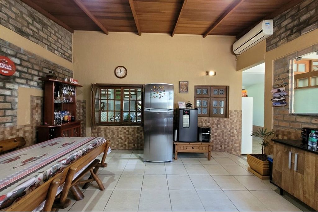 Casa, 3 quartos, 119 m² - Foto 1