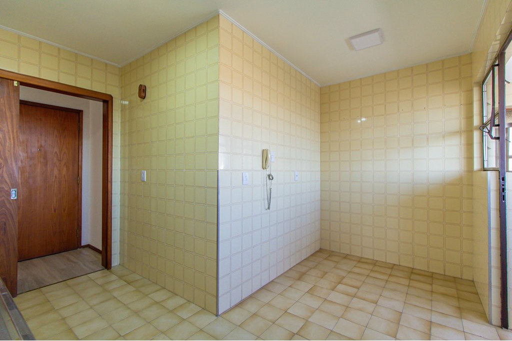 Apartamento à venda com 2 quartos, 87m² - Foto 13