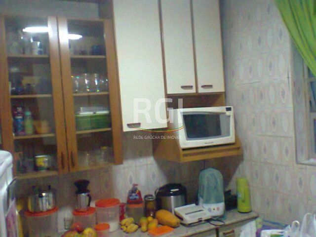 Apartamento à venda com 3 quartos, 80m² - Foto 2