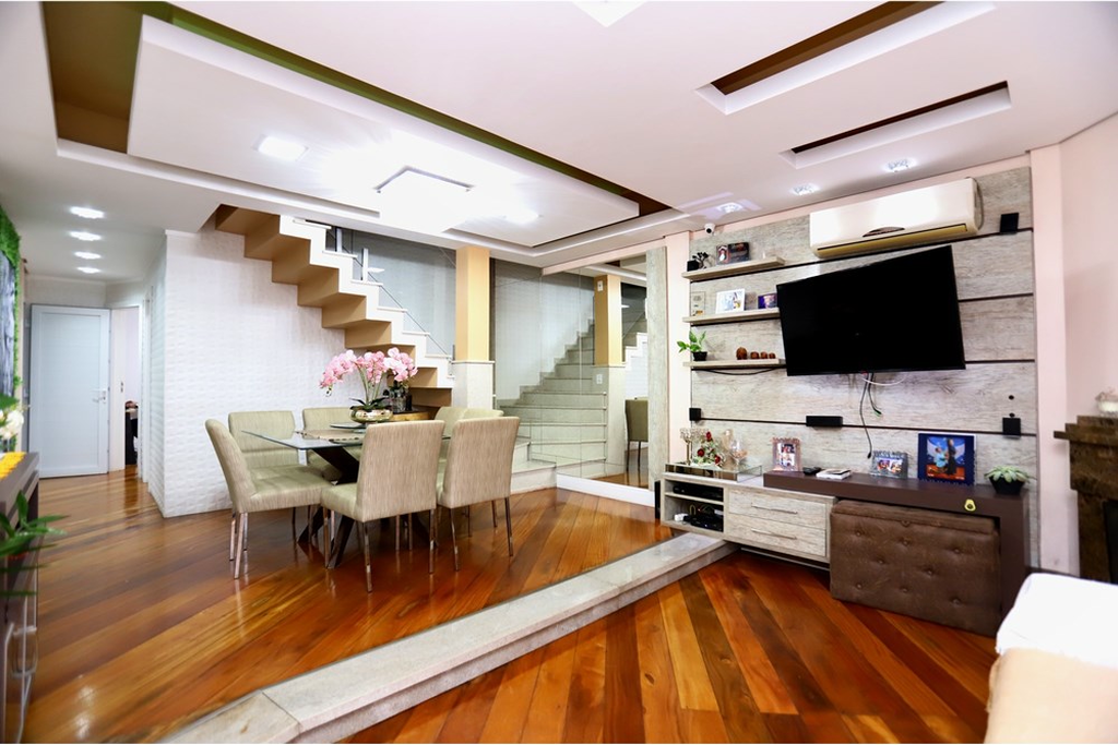 Casa à venda com 4 quartos, 321m² - Foto 26