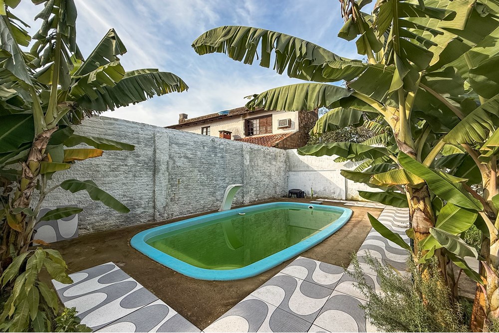Casa à venda com 6 quartos, 285m² - Foto 21
