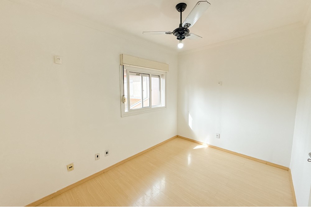 Casa à venda com 2 quartos, 66m² - Foto 32