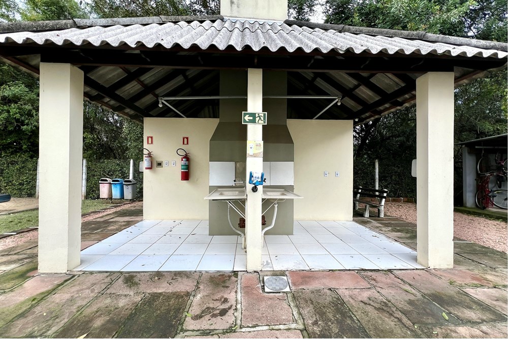 Apartamento à venda com 2 quartos, 42m² - Foto 8