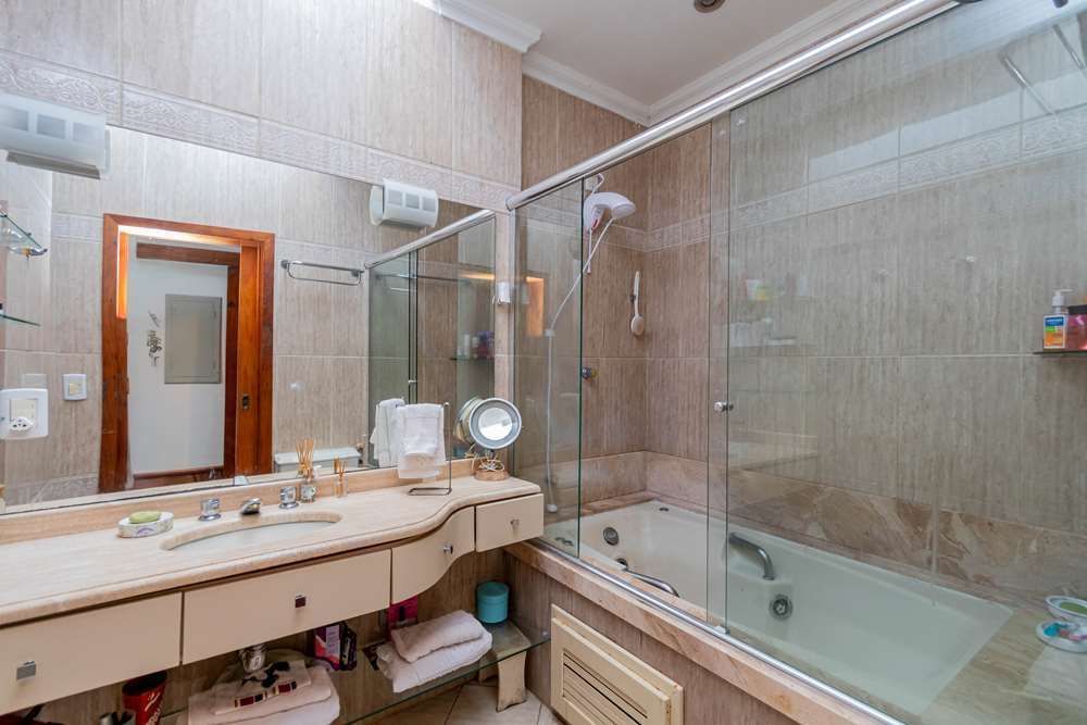 Casa à venda com 6 quartos, 373m² - Foto 51