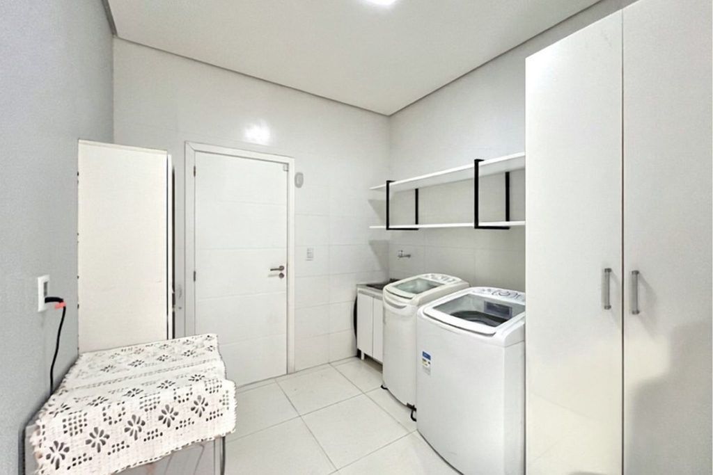 Casa, 3 quartos, 331 m² - Foto 19