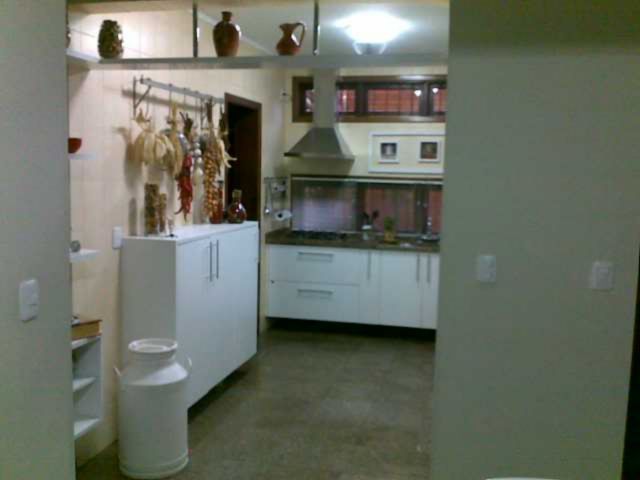 Casa à venda com 3 quartos, 350m² - Foto 25