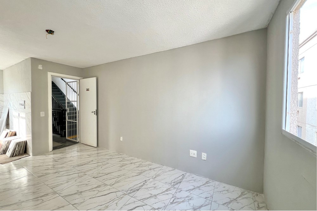 Apartamento à venda com 2 quartos, 40m² - Foto 47